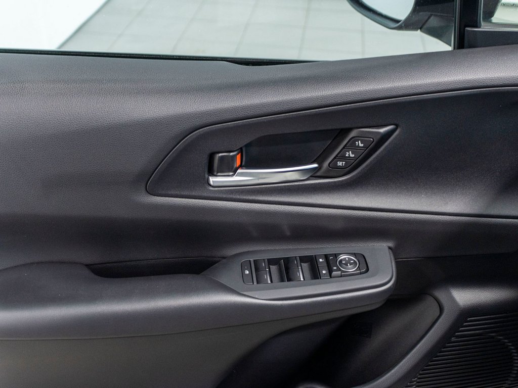 2023 Toyota Prius Prime XSE PREMIUM **JAMAIS ACCIDENTÉ+PPF+TOIT PANO+JBL** in Saint-Jérôme, Quebec - 29 - w1024h768px