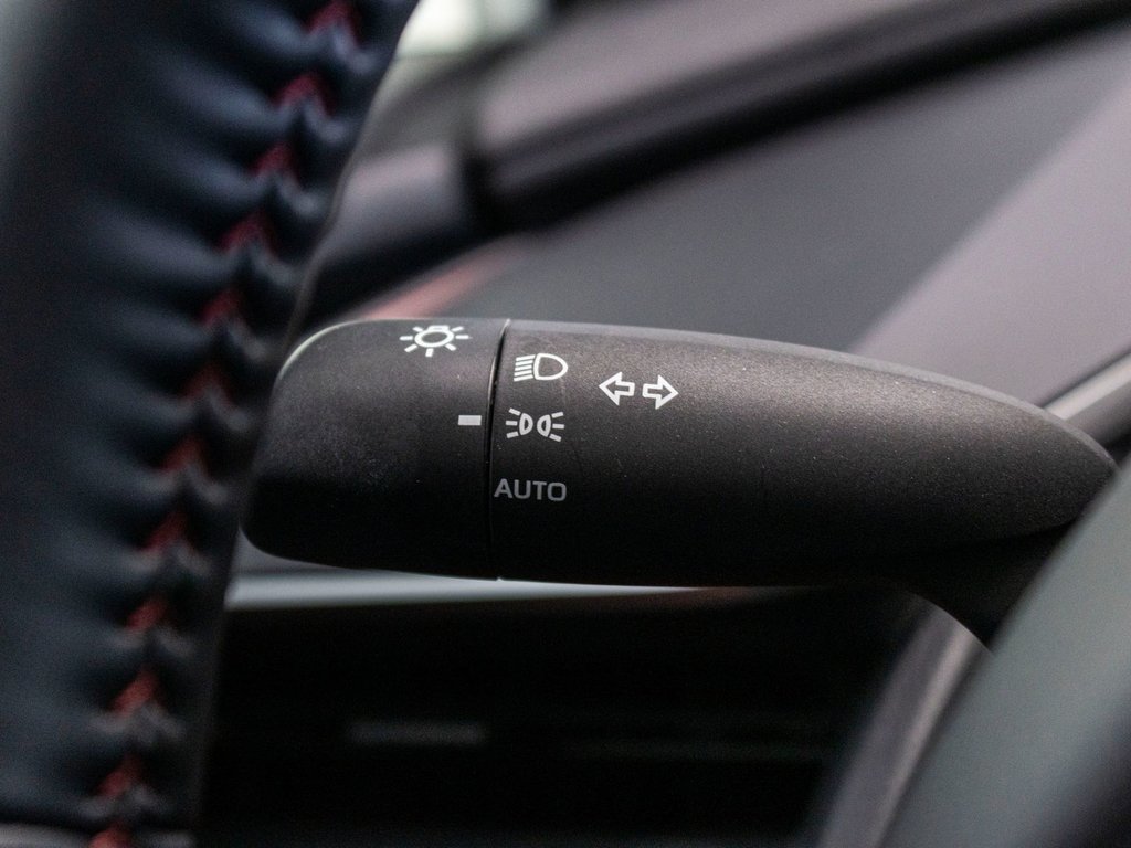 2023 Toyota Prius Prime XSE PREMIUM **JAMAIS ACCIDENTÉ+PPF+TOIT PANO+JBL** in Saint-Jérôme, Quebec - 20 - w1024h768px