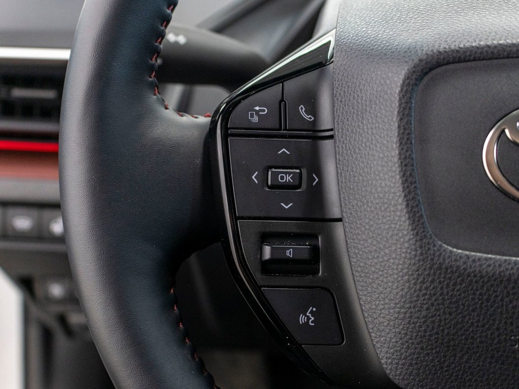 2023 Toyota Prius Prime XSE PREMIUM **JAMAIS ACCIDENTÉ+PPF+TOIT PANO+JBL** in Saint-Jérôme, Quebec - 11 - w1024h768px