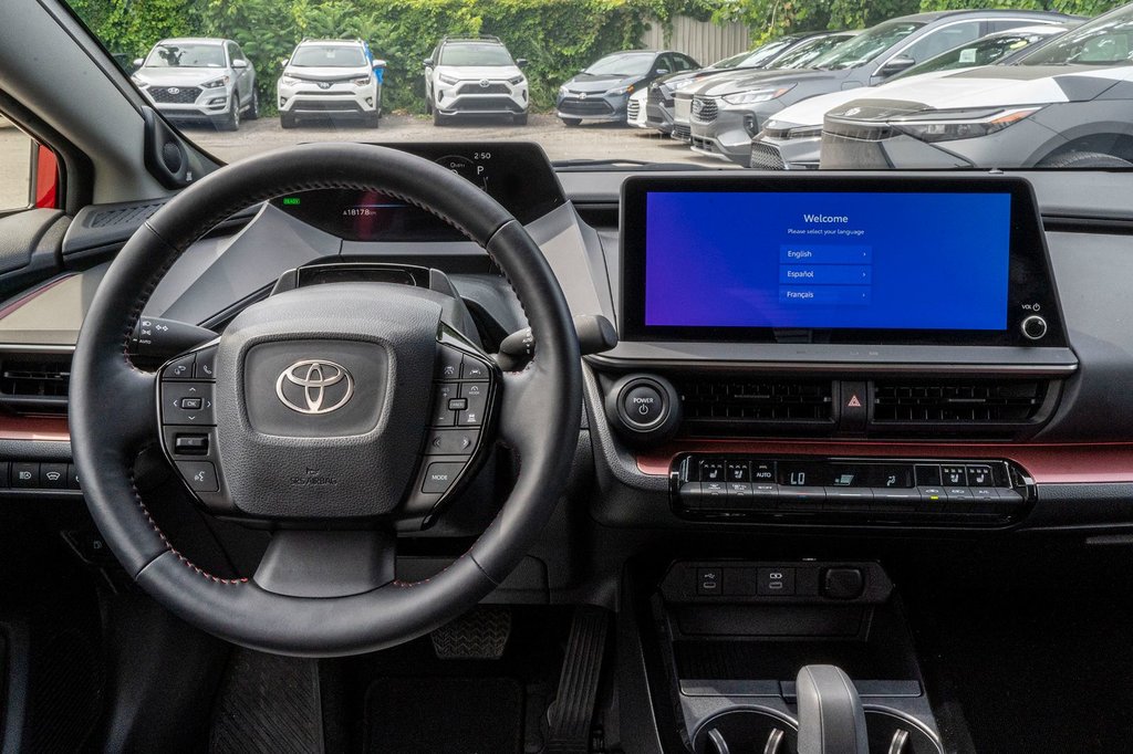 2024 Toyota PRIUS PRIME XSE PREMIUM **HYBRIDE BRANCHABLE*JAMAIS ACCIDENTÉ* in Charlemagne, Quebec - 7 - w1024h768px