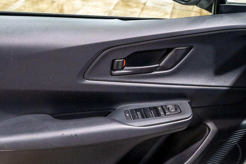 2024 Toyota Prius Prime SE **HYBRIDE BRANCHABLE**JAMAIS ACCIDENTÉ** in Charlemagne, Quebec - 18 - w1024h768px
