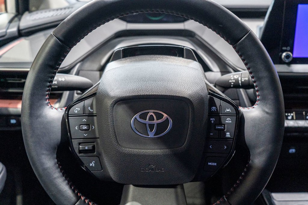 2024 Toyota Prius Prime SE **HYBRIDE BRANCHABLE**JAMAIS ACCIDENTÉ** in Charlemagne, Quebec - 7 - w1024h768px