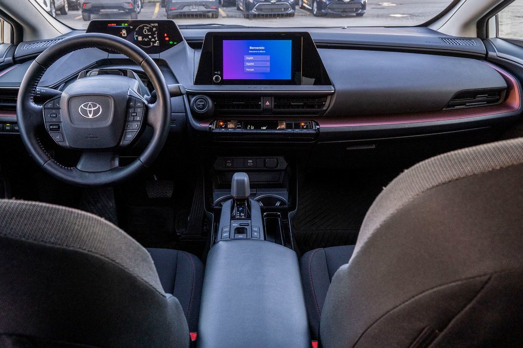 2024 Toyota Prius Prime SE **HYBRIDE BRANCHABLE**JAMAIS ACCIDENTÉ** in Charlemagne, Quebec - 19 - w1024h768px