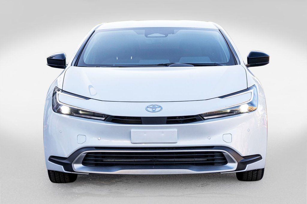 2024 Toyota Prius Prime SE **HYBRIDE BRANCHABLE**JAMAIS ACCIDENTÉ** in Charlemagne, Quebec - 2 - w1024h768px