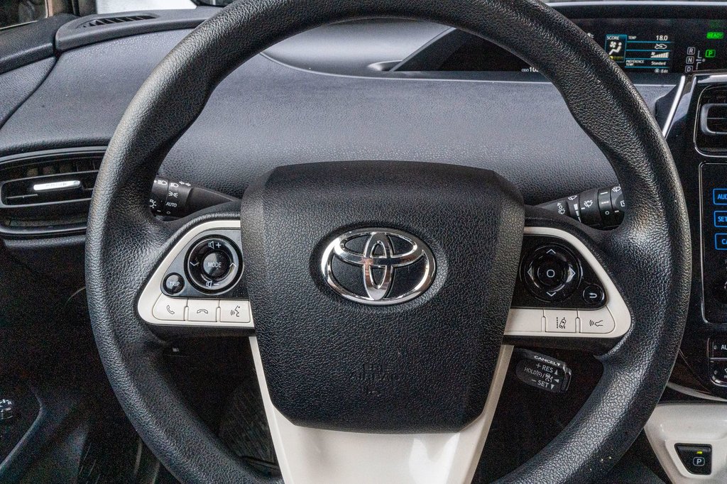 Toyota Prius DÉMARRAGE À BOUTON POUSSOIR+BLUETOOTH+CAMÉRA** 2017 à Charlemagne, Québec - 9 - w1024h768px