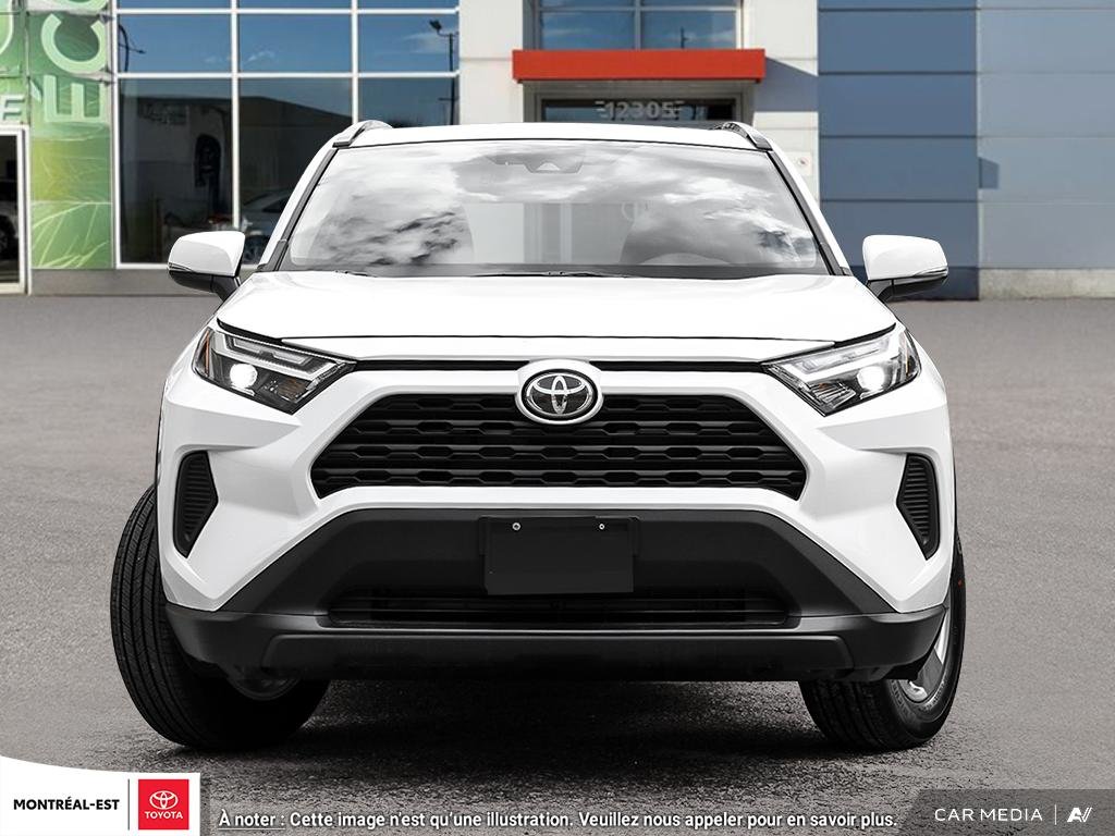 Toyota RAV4 Hybrid XLE 2025 à Charlemagne, Québec - 2 - w1024h768px