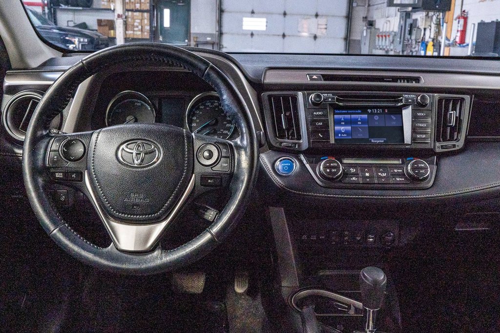 Toyota RAV4 Hybride XLE **JAMAIS ACCIDENTÉ+TOIT+MAG+CAMÉRA** 2018 à Charlemagne, Québec - 7 - w1024h768px