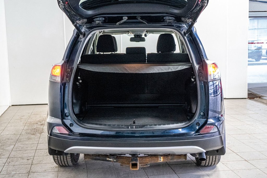Toyota RAV4 Hybride XLE **JAMAIS ACCIDENTÉ+TOIT+MAG+CAMÉRA** 2018 à Charlemagne, Québec - 21 - w1024h768px