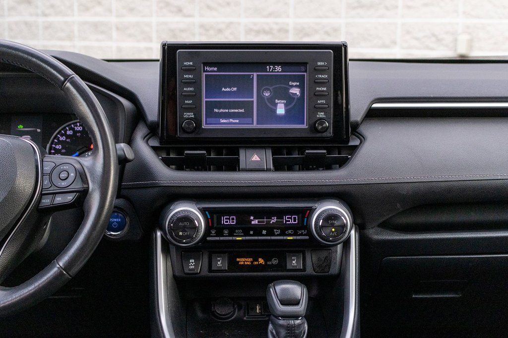 2019 Toyota RAV4 Hybride XLE **JAMAIS ACCIDENTÉ+TOIT+MAG+CARPLAY+CAMÉRA** in Charlemagne, Quebec - 8 - w1024h768px