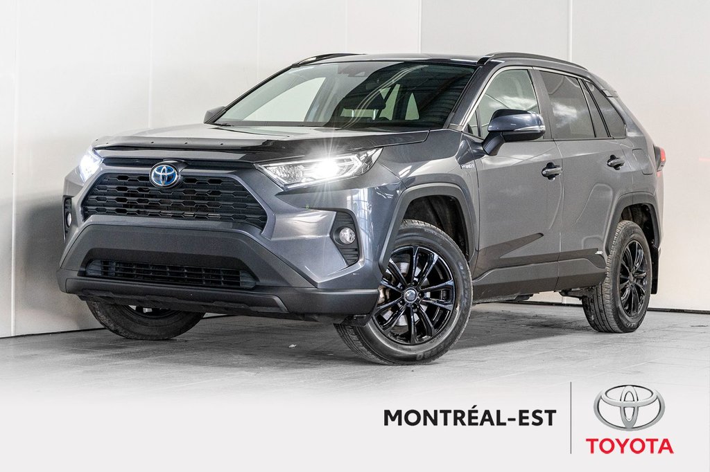 RAV4 Hybride XLE **JAMAIS ACCIDENTÉ** TOIT+CAMERA+CARPLAY 2021 à Charlemagne, Québec - 1 - w1024h768px