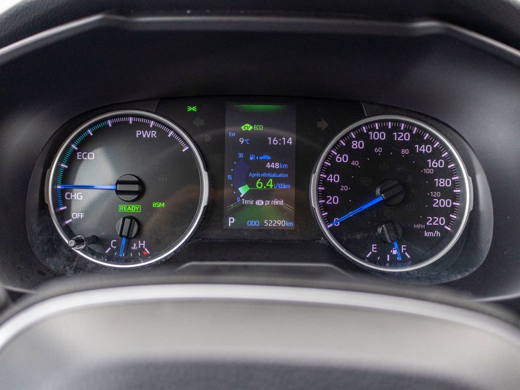 2021 Toyota RAV4 Hybride XLE AWD **JAMAIS ACCIDENTÉ+TOIT+MAG+CAMÉRA** in Charlemagne, Quebec - 18 - w1024h768px