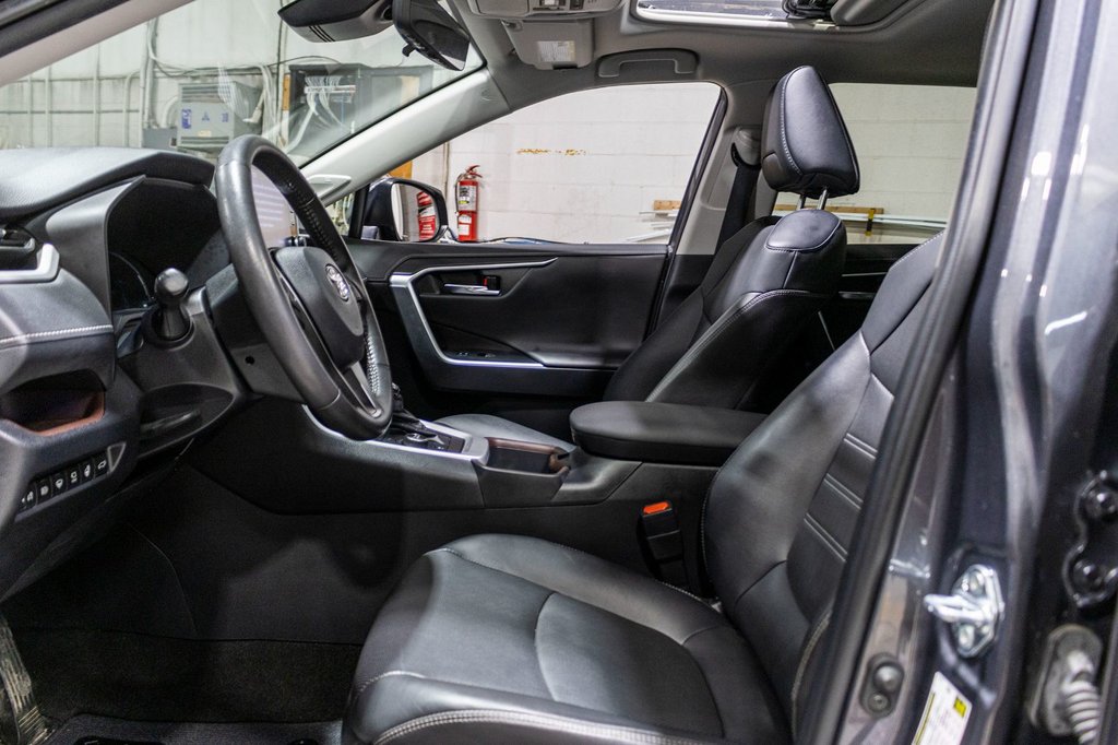 Toyota RAV4 Hybride LIMITED **JAMAIS ACCIDENTÉ+CUIR+TOIT+JBL+CAMÉRA** 2022 à Saint-Jérôme, Québec - 23 - w1024h768px
