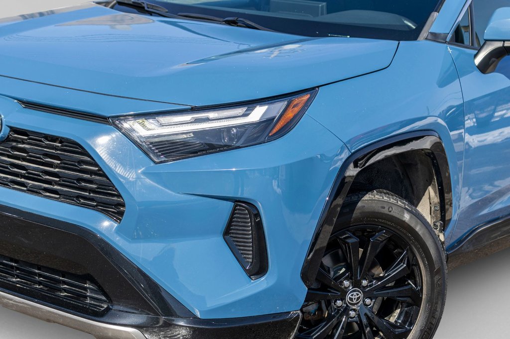 Toyota RAV4 Hybride SE AWD **TOIT+MAG+CAMÉRA+CARPLAY** 2022 à Saint-Jérôme, Québec - 36 - w1024h768px