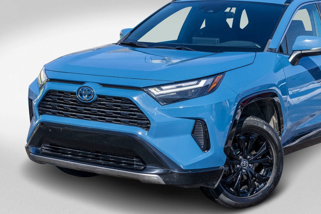 Toyota RAV4 Hybride SE AWD **TOIT+MAG+CAMÉRA+CARPLAY** 2022 à Saint-Jérôme, Québec - 34 - w1024h768px