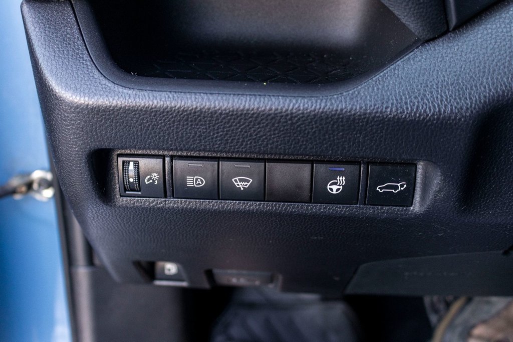 Toyota RAV4 Hybride SE AWD **TOIT+MAG+CAMÉRA+CARPLAY** 2022 à Saint-Jérôme, Québec - 22 - w1024h768px