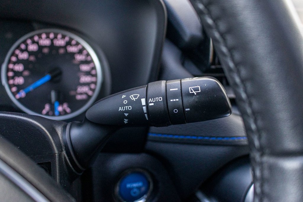 Toyota RAV4 Hybride SE AWD **TOIT+MAG+CAMÉRA+CARPLAY** 2022 à Saint-Jérôme, Québec - 20 - w1024h768px