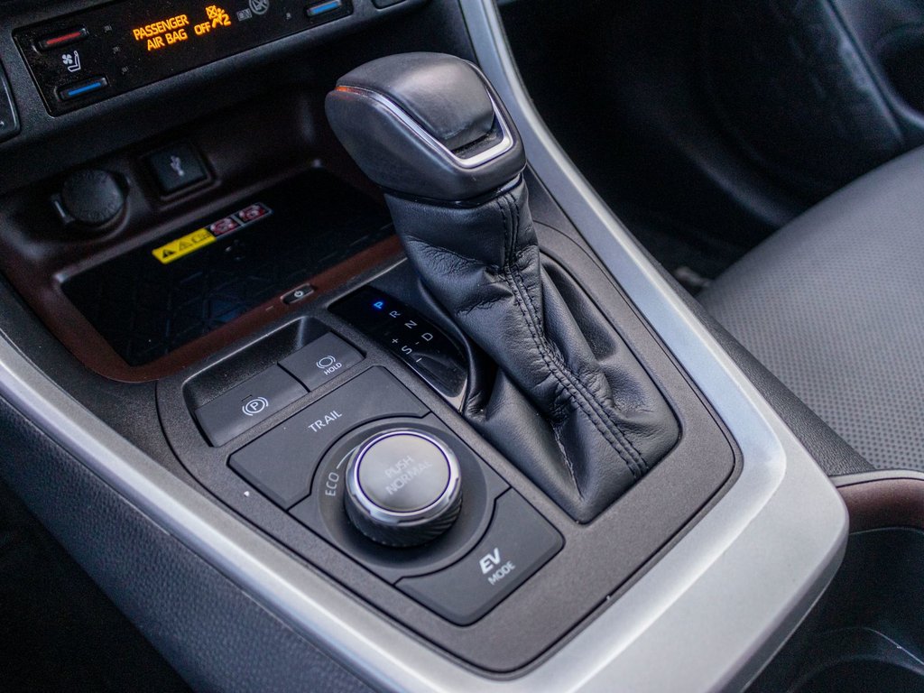 2022 Toyota RAV4 Hybride LIMITED **JAMAIS ACCIDENTÉ+CUIR+TOIT+360DEG+JBL*** in Saint-Jérôme, Quebec - 16 - w1024h768px