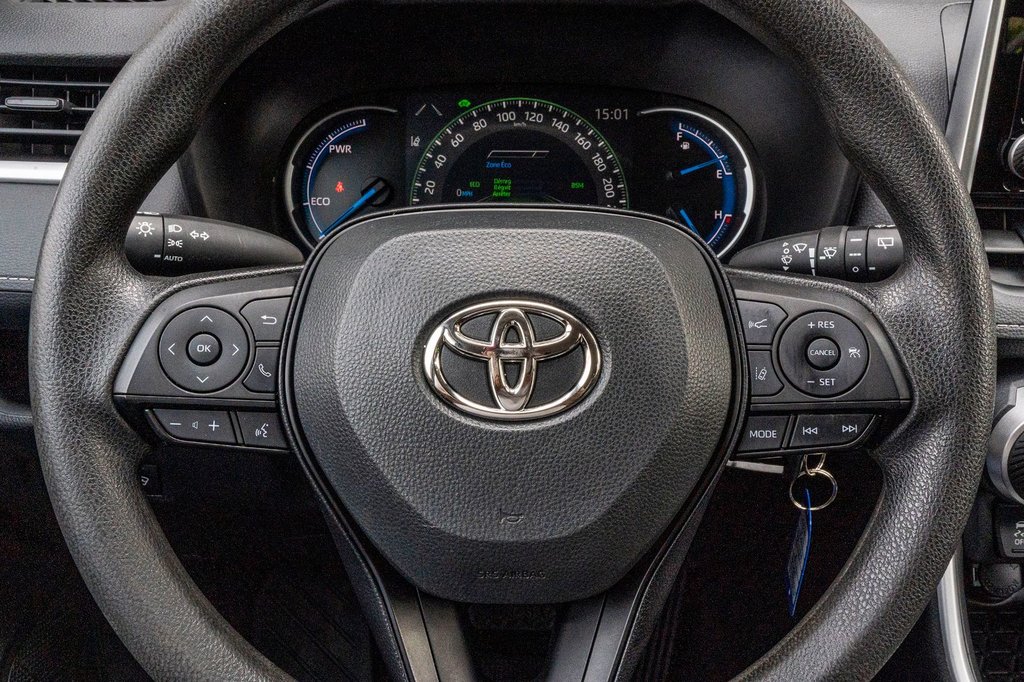 Toyota RAV4 Hybride LE **JAMAIS ACCIDENTÉ+CAMÉRA+CARPLAY+MAG** 2023 à Charlemagne, Québec - 10 - w1024h768px