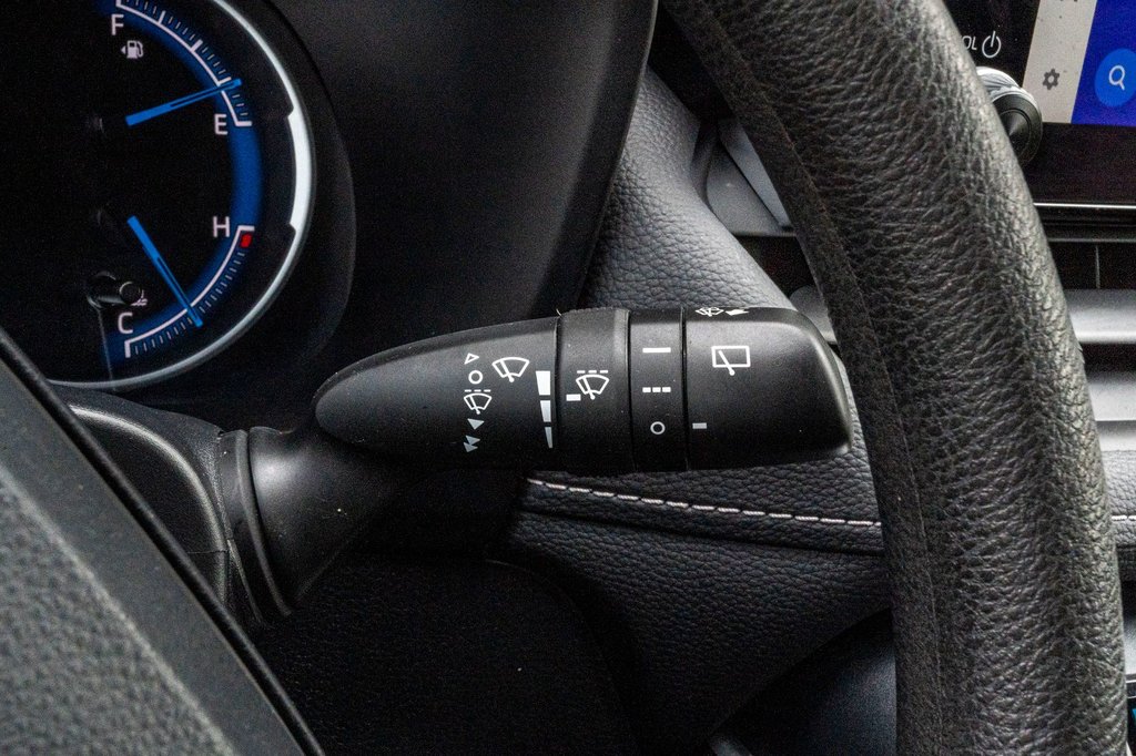 Toyota RAV4 Hybride LE **JAMAIS ACCIDENTÉ+CAMÉRA+CARPLAY+MAG** 2023 à Charlemagne, Québec - 19 - w1024h768px