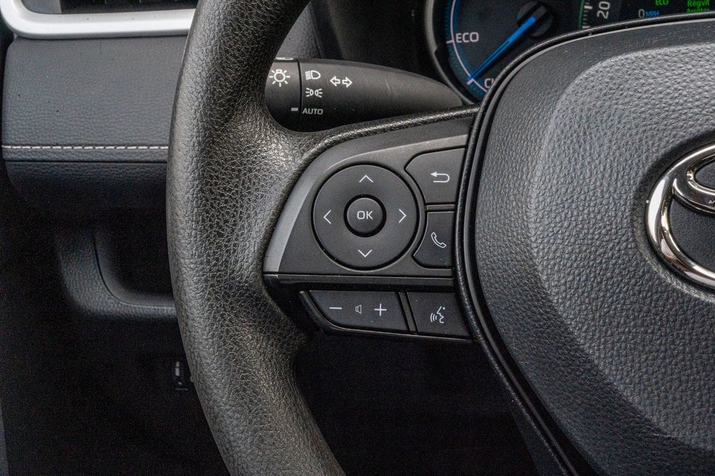 Toyota RAV4 Hybride LE **JAMAIS ACCIDENTÉ+CAMÉRA+CARPLAY+MAG** 2023 à Charlemagne, Québec - 11 - w1024h768px