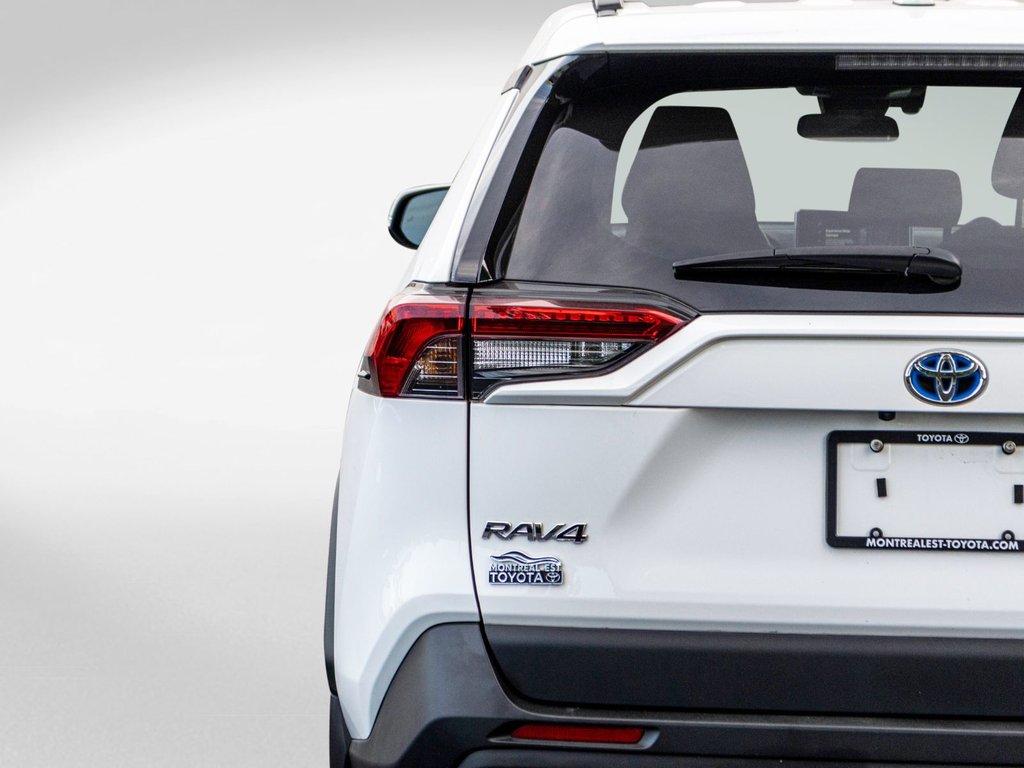 2023 Toyota RAV4 Hybride XLE AWD **JAMAIS ACCIDENTÉ+TOIT+CARPLAY+MAG** in Saint-Jérôme, Quebec - 33 - w1024h768px