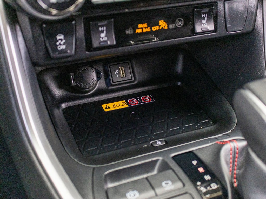 2023 Toyota RAV4 Plug-in Hybrid XSE AWD in Charlemagne, Quebec - 18 - w1024h768px