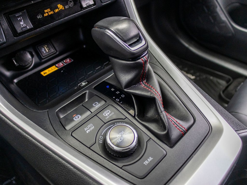 2023 Toyota RAV4 Plug-in Hybrid XSE AWD in Charlemagne, Quebec - 15 - w1024h768px