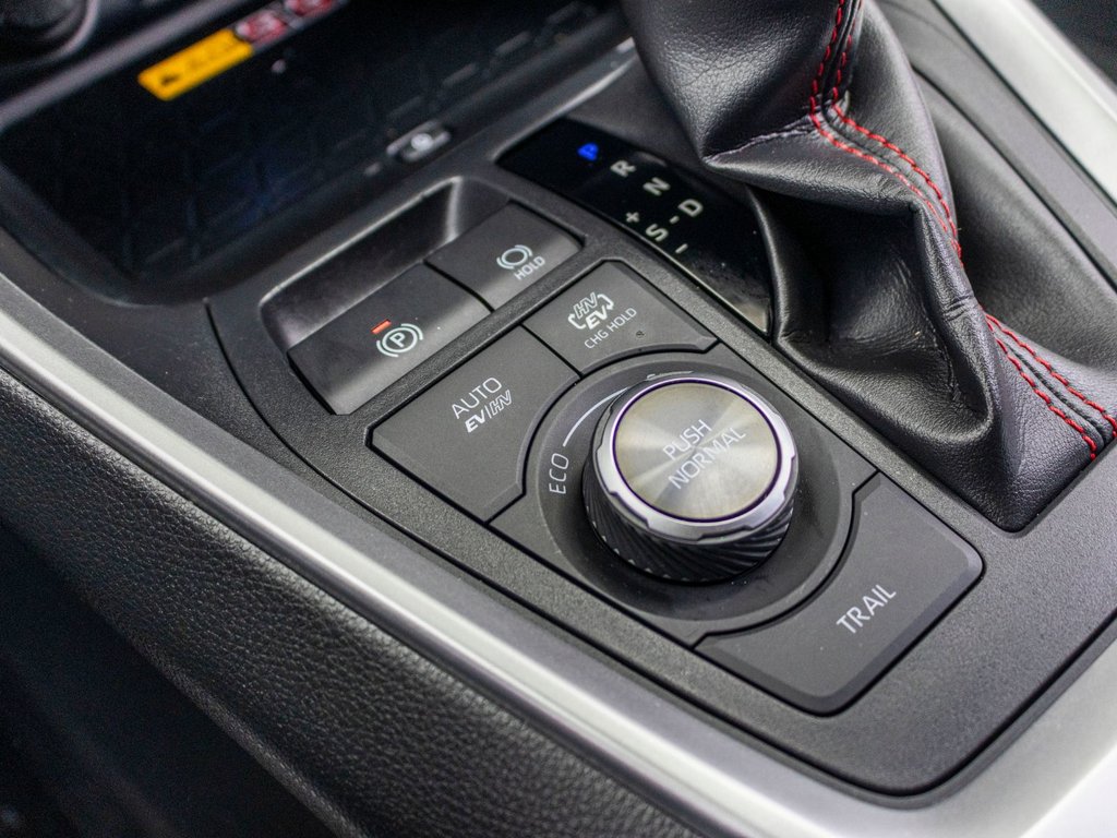 2023 Toyota RAV4 Plug-in Hybrid XSE AWD in Charlemagne, Quebec - 16 - w1024h768px