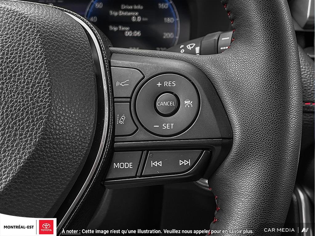 Toyota RAV4 PLUG-IN HYBRID XSE 2025 à Charlemagne, Québec - 11 - w1024h768px