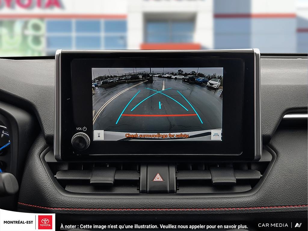 2025 Toyota RAV4 PLUG-IN HYBRID SE in Charlemagne, Quebec - 13 - w1024h768px