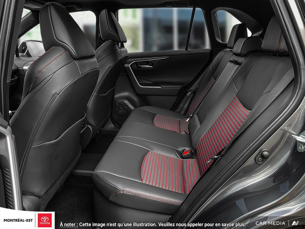 2025 Toyota RAV4 PLUG-IN HYBRID XSE TECHNOLOGY PACKAGE in Charlemagne, Quebec - 17 - w1024h768px