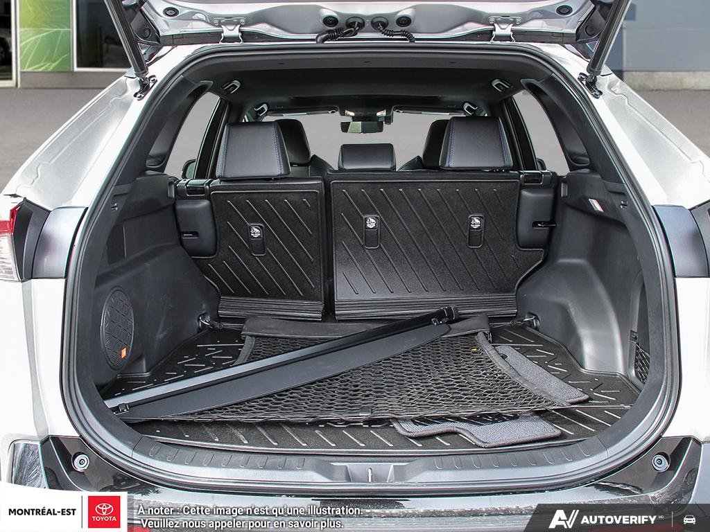 Toyota RAV4 Plug-in Hybrid XSE 2025 à Charlemagne, Québec - 7 - w1024h768px