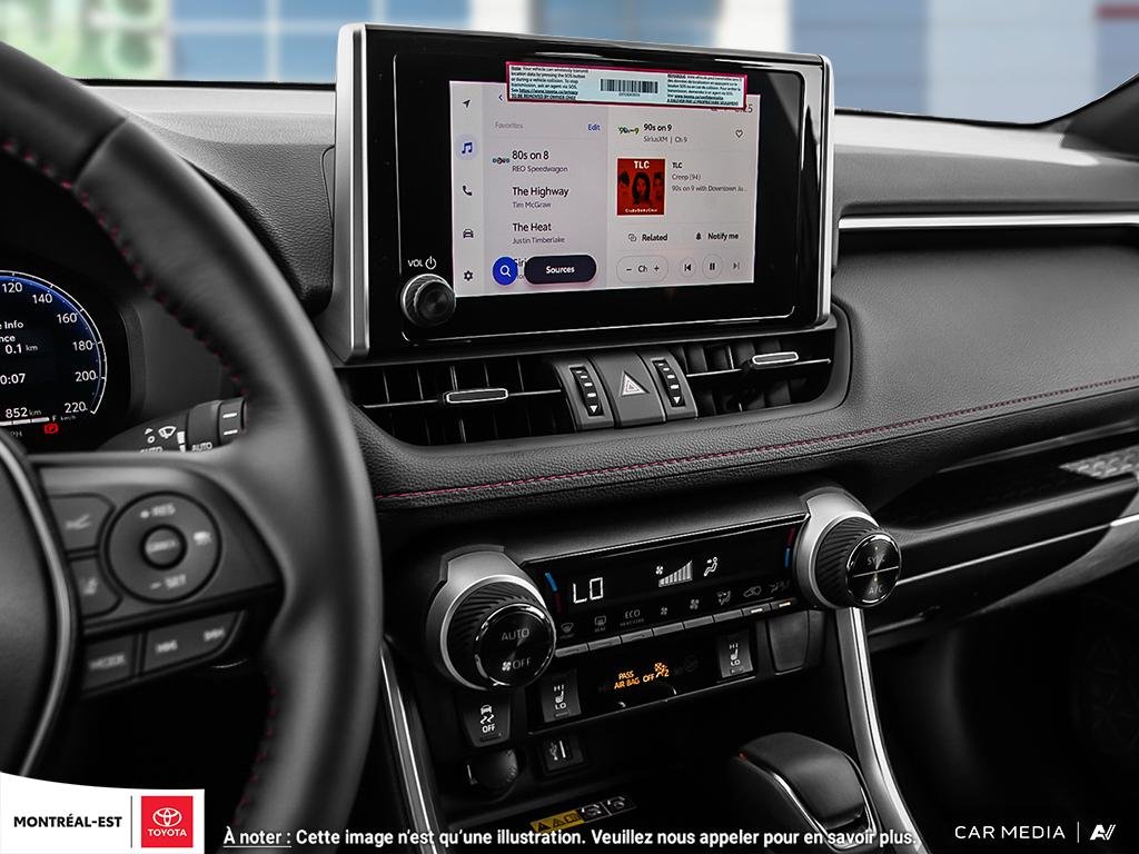 2025 Toyota RAV4 PLUG-IN HYBRID XSE TECHNOLOGY PACKAGE in Charlemagne, Quebec - 17 - w1024h768px