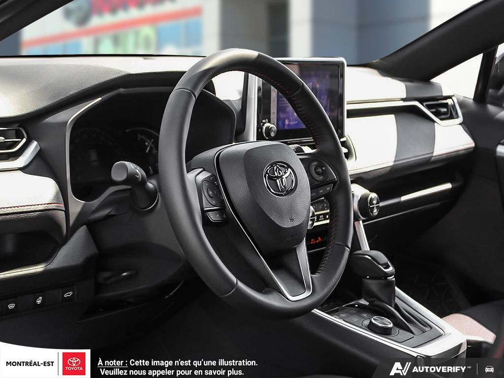 2025 Toyota RAV4 Plug-in Hybrid SE in Charlemagne, Quebec - 10 - w1024h768px