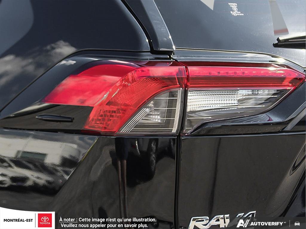 2025 Toyota RAV4 Plug-in Hybrid SE in Charlemagne, Quebec - 9 - w1024h768px