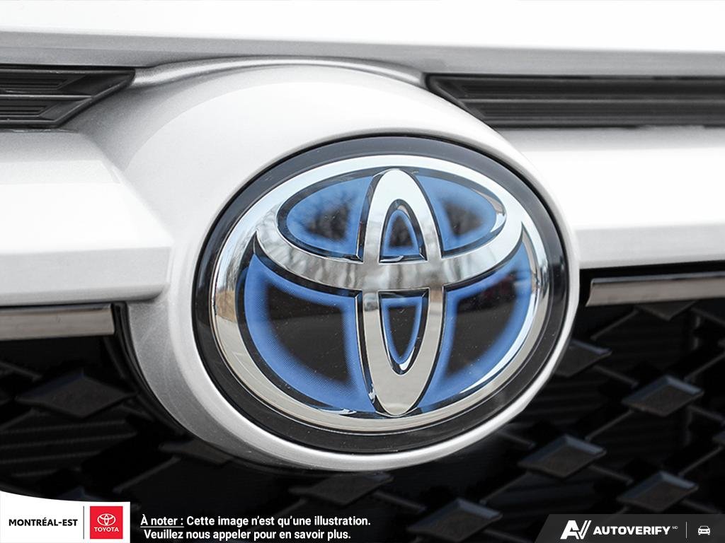 Toyota RAV4 Plug-in Hybrid XSE Technology Package 2025 à Charlemagne, Québec - 9 - w1024h768px