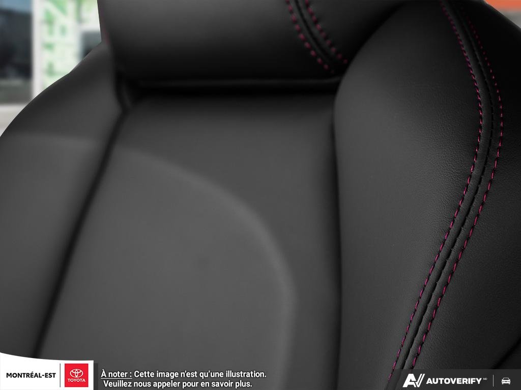 2025 Toyota RAV4 Plug-in Hybrid XSE TECHNOLOGY PACKAGE in Charlemagne, Quebec - 19 - w1024h768px