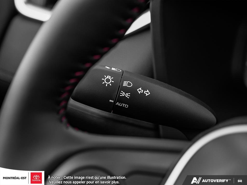 2025 Toyota RAV4 Plug-in Hybrid XSE TECHNOLOGY PACKAGE in Charlemagne, Quebec - 24 - w1024h768px