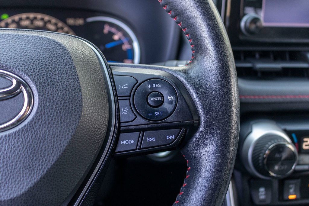 Toyota RAV4 Prime SE **HYBRIDE BRANCHABLE** TOIT+MAG+CAMÉRA+CARPLAY* 2021 à Saint-Jérôme, Québec - 12 - w1024h768px