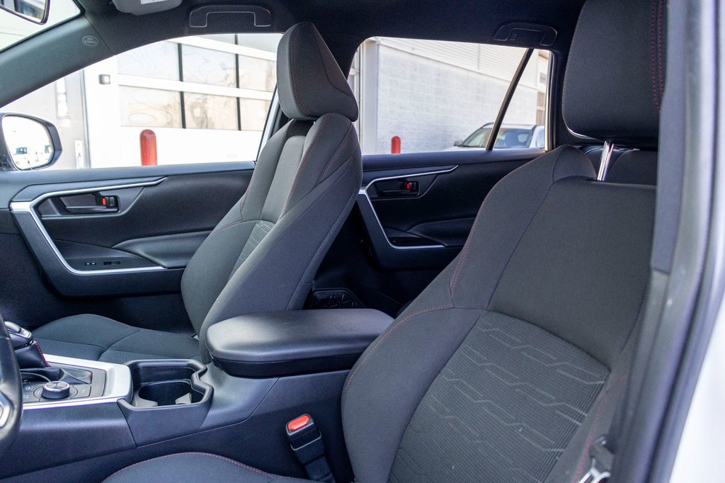 Toyota RAV4 Prime SE **HYBRIDE BRANCHABLE** TOIT+MAG+CAMÉRA+CARPLAY* 2021 à Saint-Jérôme, Québec - 26 - w1024h768px