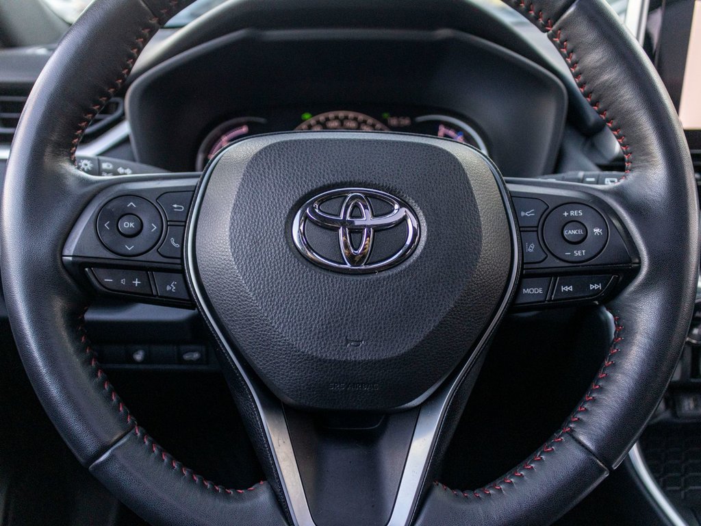 Toyota RAV4 Prime SE **HYBRIDE BRANCHABLE**JAMAIS ACCIDENTÉ** 2023 à Saint-Jérôme, Québec - 10 - w1024h768px