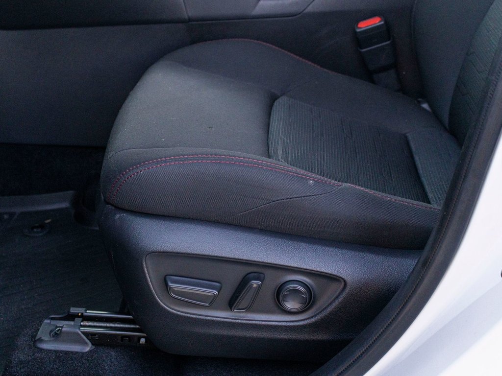 Toyota RAV4 Prime SE **HYBRIDE BRANCHABLE**JAMAIS ACCIDENTÉ** 2023 à Saint-Jérôme, Québec - 26 - w1024h768px