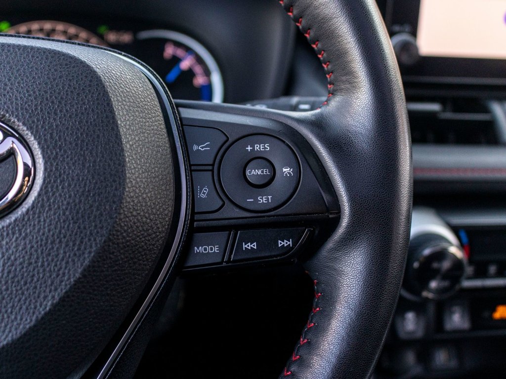 Toyota RAV4 Prime SE **HYBRIDE BRANCHABLE**JAMAIS ACCIDENTÉ** 2023 à Saint-Jérôme, Québec - 12 - w1024h768px