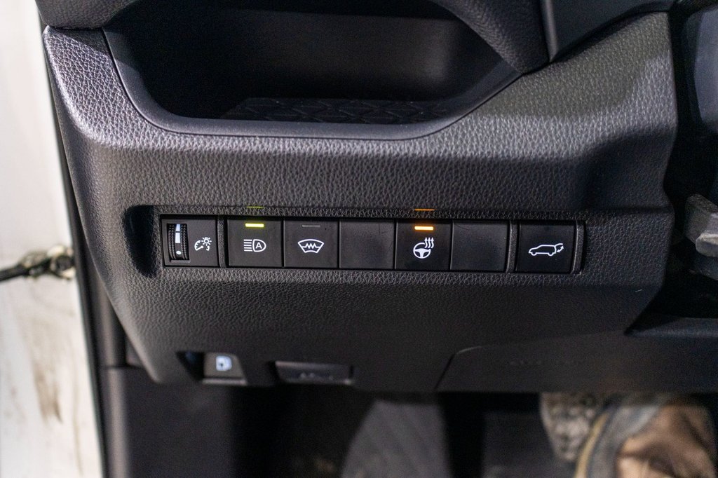 2024 Toyota RAV4 Prime SE **HYBRIDE BRANCHABLE**JAMAIS ACCIDENTÉ** in Charlemagne, Quebec - 21 - w1024h768px