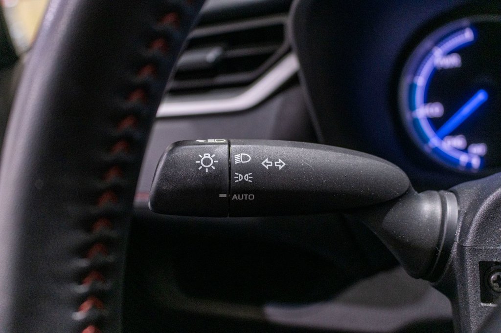 2024 Toyota RAV4 Prime SE **HYBRIDE BRANCHABLE**JAMAIS ACCIDENTÉ** in Charlemagne, Quebec - 19 - w1024h768px