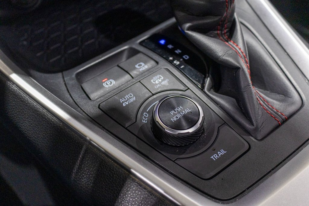2024 Toyota RAV4 Prime SE **HYBRIDE BRANCHABLE**JAMAIS ACCIDENTÉ** in Charlemagne, Quebec - 16 - w1024h768px