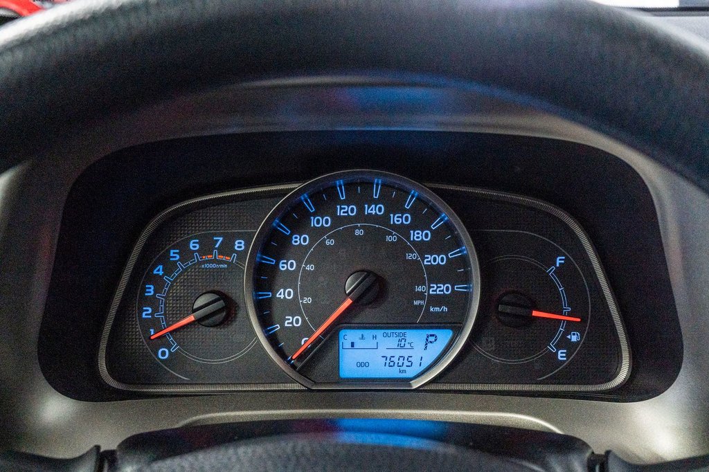 Toyota RAV4 LE AWD **JAMAIS ACCIDENTÉ+SIÈGES CHAUFANTS+CAMÉRA* 2015 à Charlemagne, Québec - 15 - w1024h768px