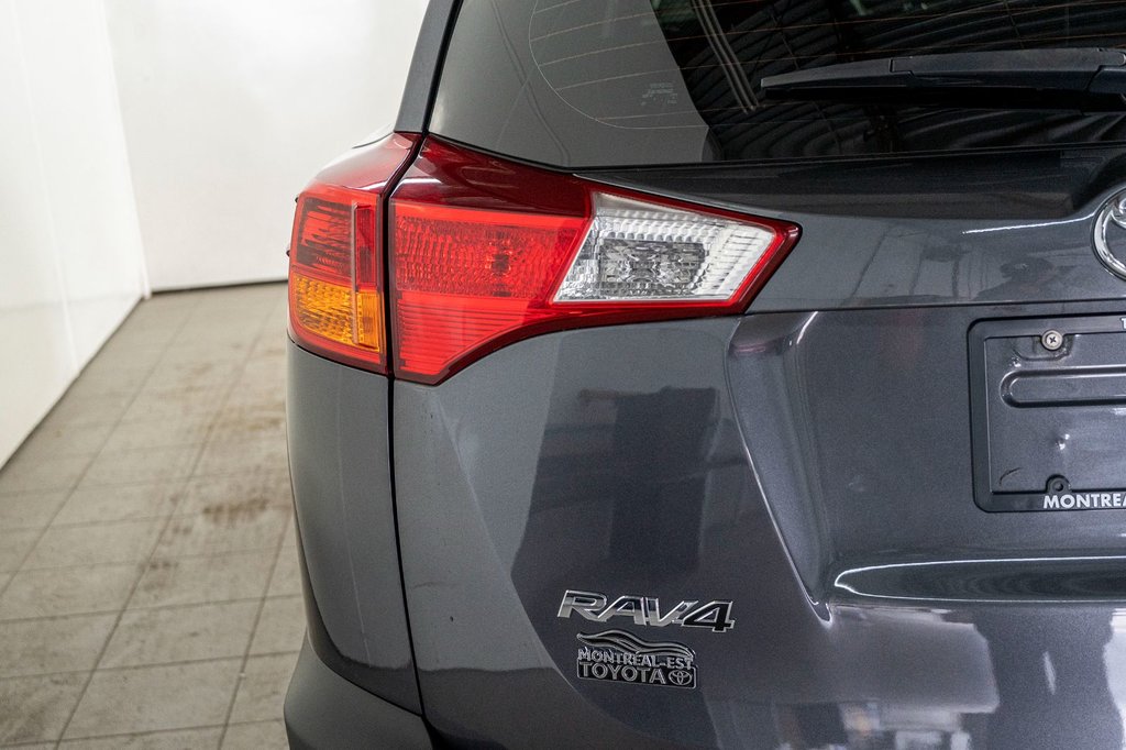 Toyota RAV4 LE AWD **JAMAIS ACCIDENTÉ+SIÈGES CHAUFANTS+CAMÉRA* 2015 à Charlemagne, Québec - 24 - w1024h768px