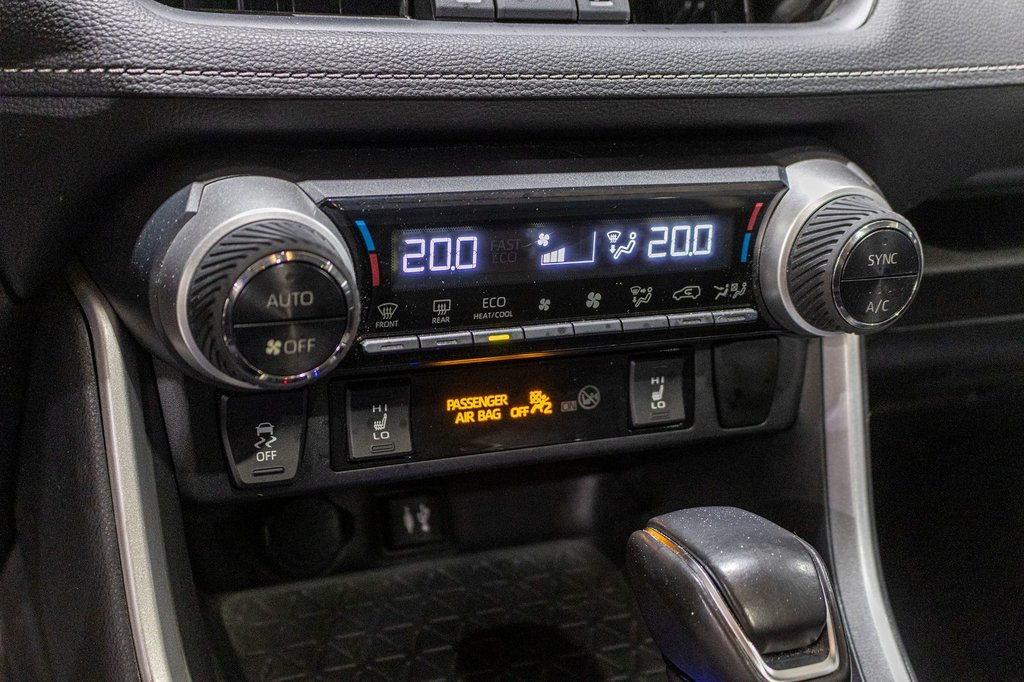 Toyota RAV4 XLE PREMIUM **JAMAIS ACCIDENTÉ+CUIR+TOIT+19PO** 2019 à Charlemagne, Québec - 13 - w1024h768px