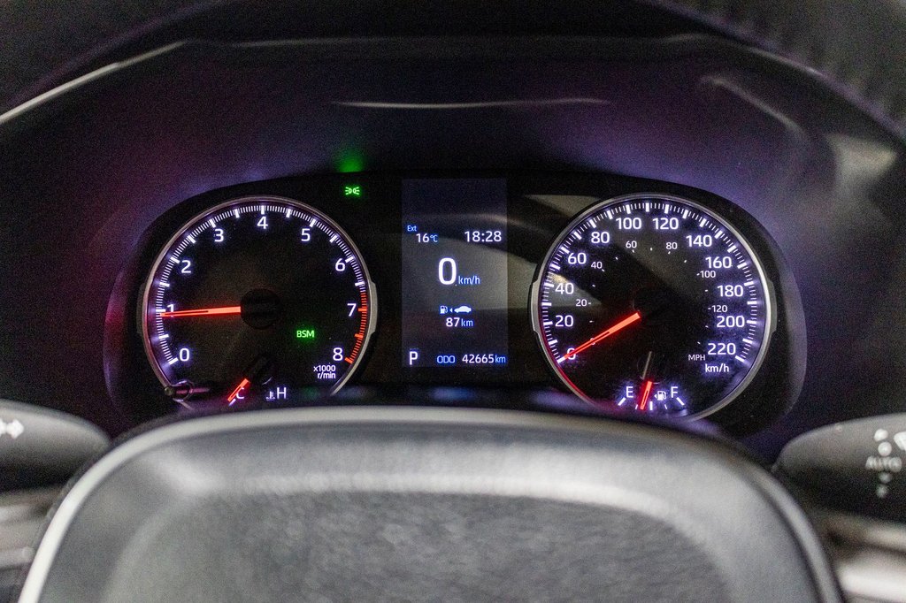 Toyota RAV4 XLE PREMIUM **JAMAIS ACCIDENTÉ+CUIR+TOIT+19PO** 2019 à Charlemagne, Québec - 18 - w1024h768px